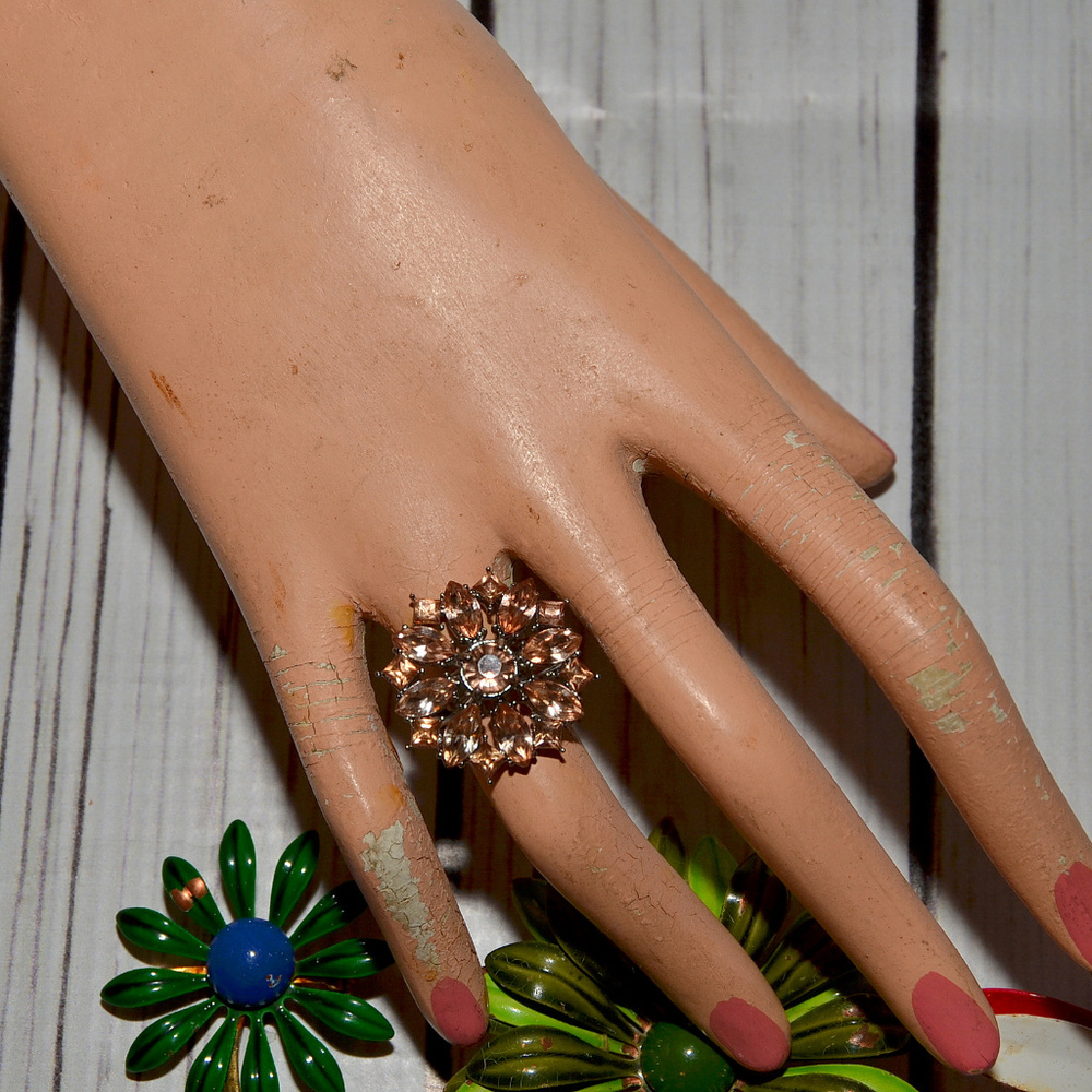 Banana Republic topaz crystal flower ring 6.5